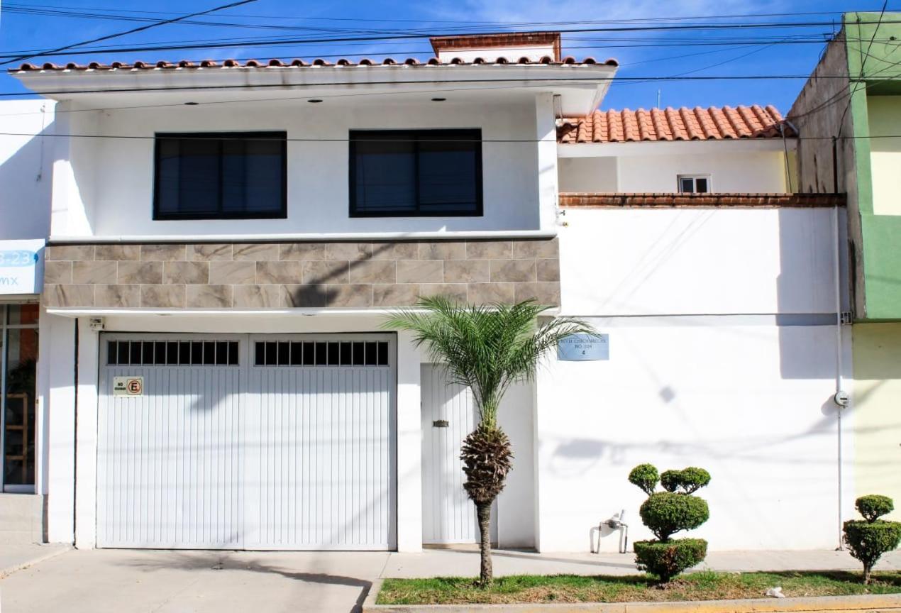 Suites Bajio León de los Aldamas Extérieur photo