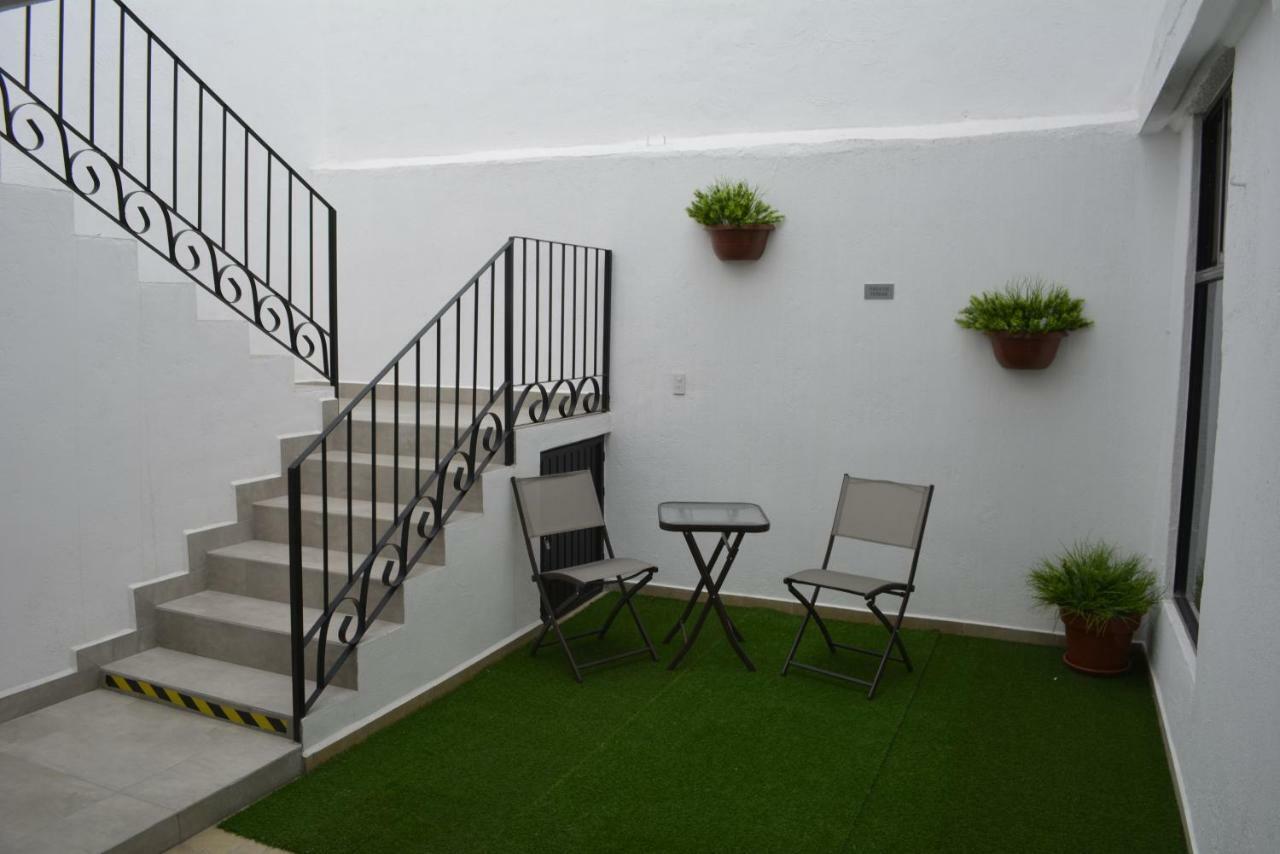 Suites Bajio León de los Aldamas Extérieur photo